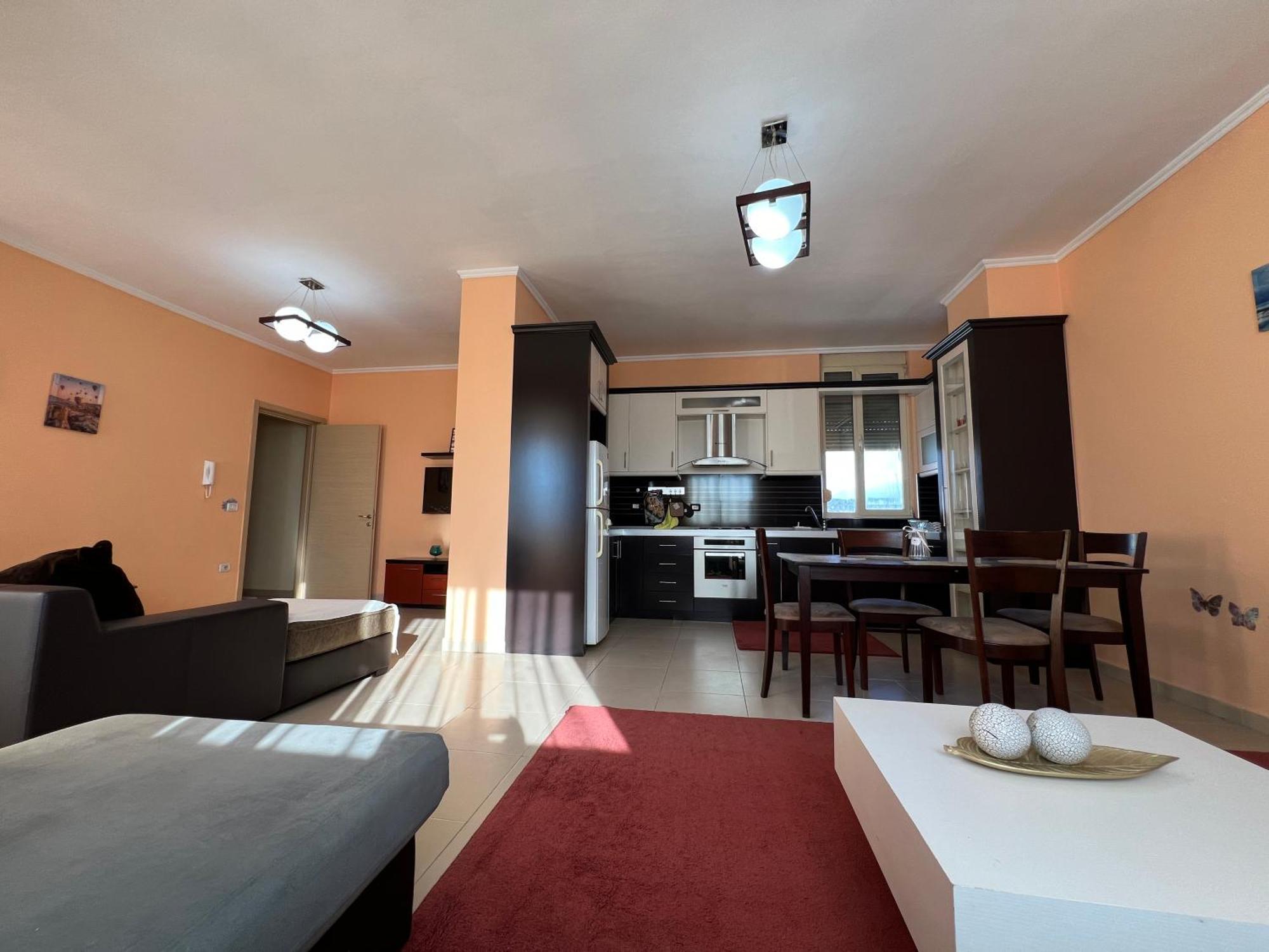 Apartment Center Family N.42 *